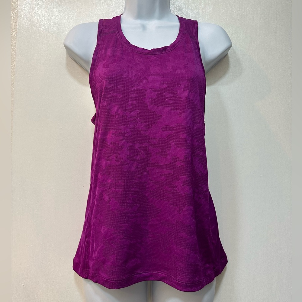 Lululemon Fuscia Camo Tank Top size 4